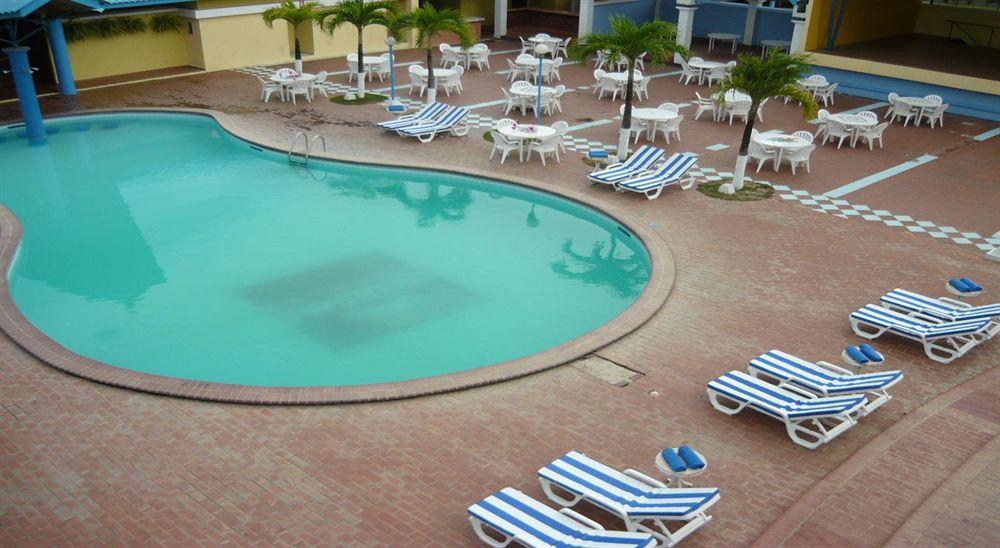 Hotel Faranda Guayacanes Chitré Exterior foto